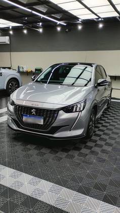 PEUGEOT 208 1.0 TURBO 200 FLEX GRIFFE CVT PEUGEOT 208 1.0 TURBO 200 FLEX GRIFFE CVT